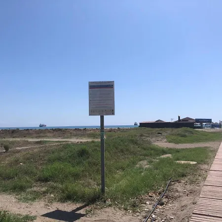 Chalet Individual Con Jardin En Puerto Rey, Vera Prázdninový dům